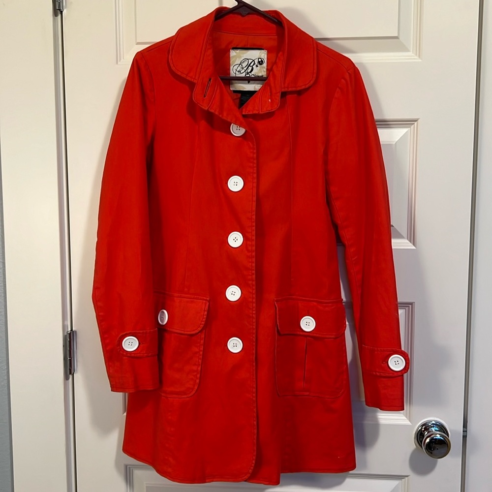 B’s Closet red trench coat size medium